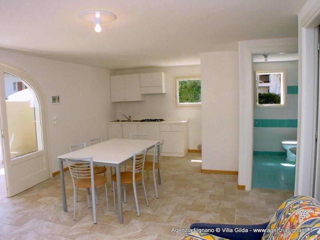 Апартаменты Flat In Lignano Riviera Линьяно-Саббьядоро Экстерьер фото